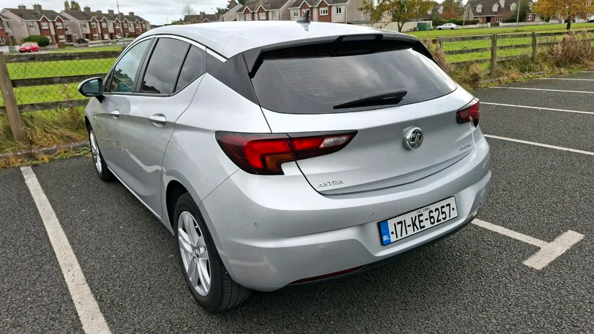 171 Vauxhall Astra 1.6 D     Nct 03/27 - Image 2