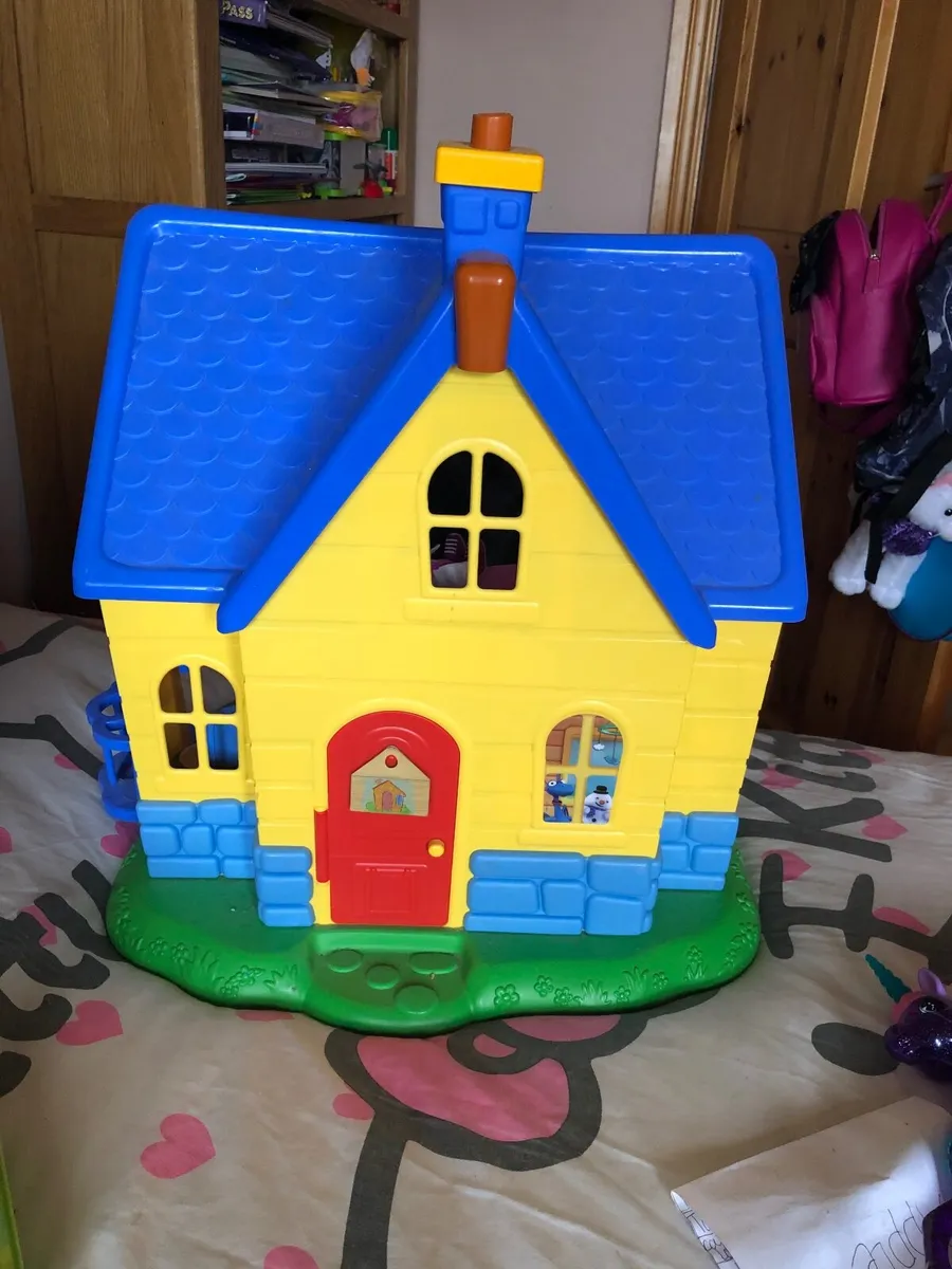 Selection of Girls toys - Image 2