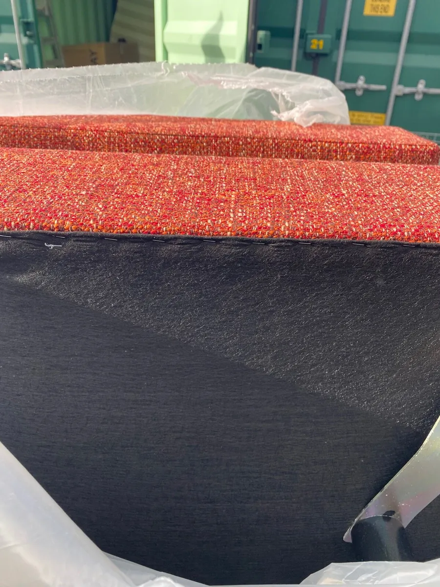 VI SPRING double base 4ft wide ex display - Image 3