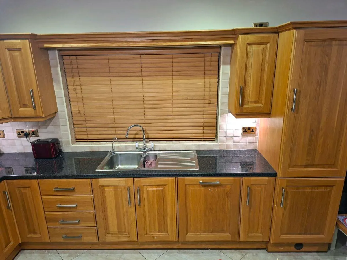 Solid Oak Kitchen - Image 3