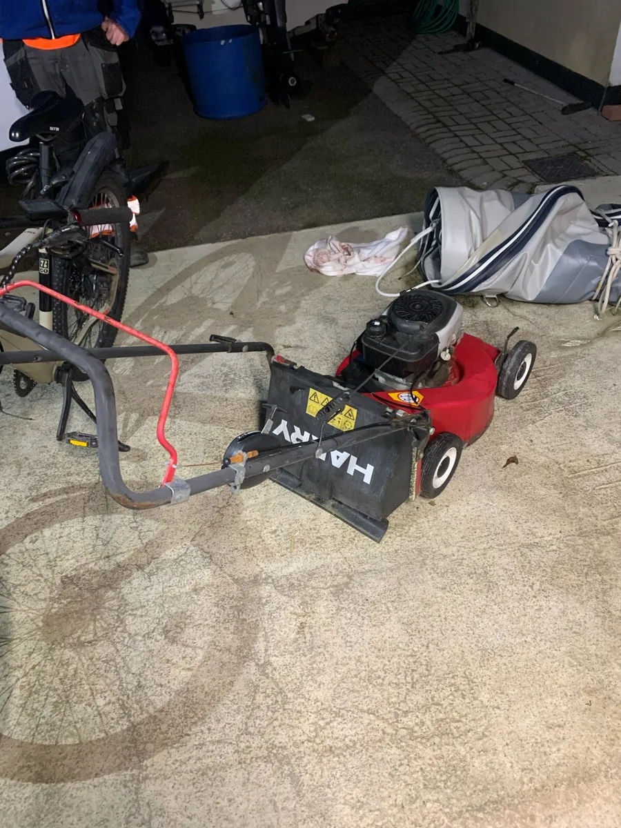 Lawnmower - Image 3