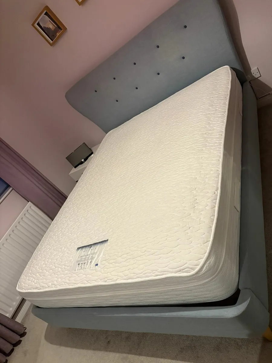 King size bed and mattress - Image 2