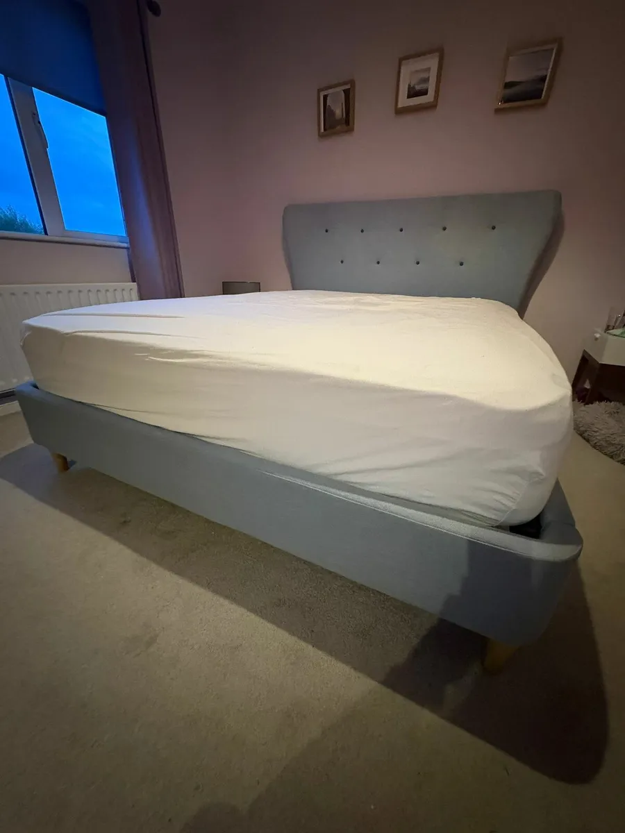 King size bed and mattress - Image 4
