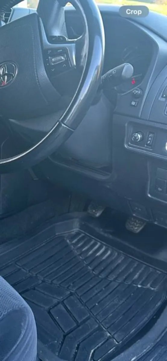 Toyota Land Cruiser 2023 - Image 4