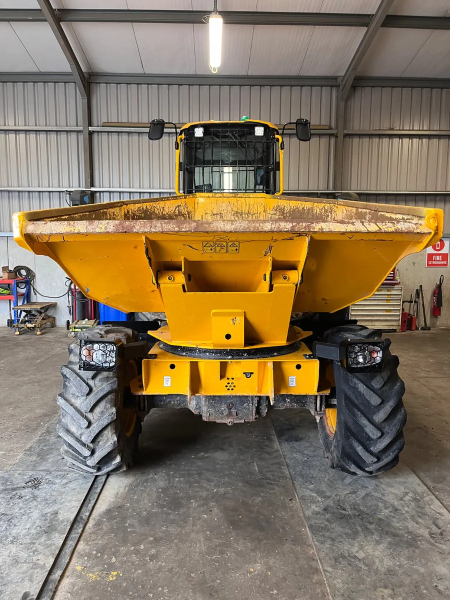 JCB 6 TONNE CAB DUMPER - Image 2