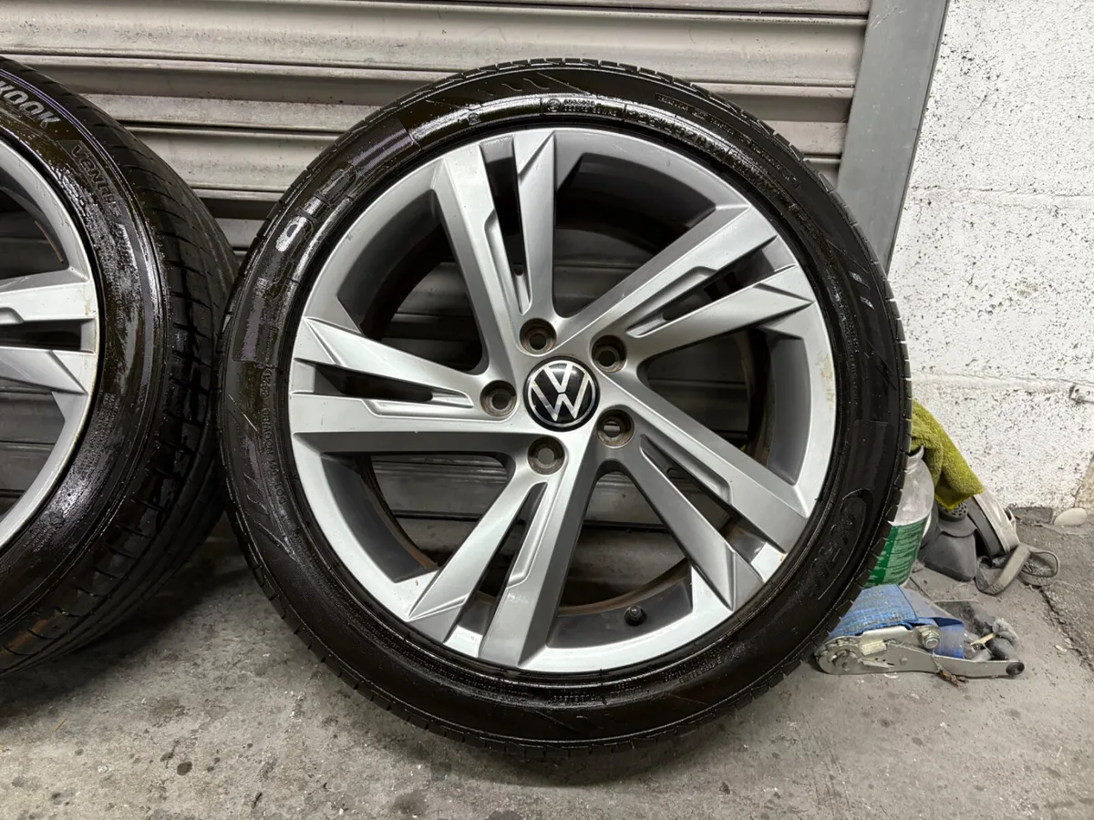 Volkswagen Golf R-Line Alloys 17” - Image 3