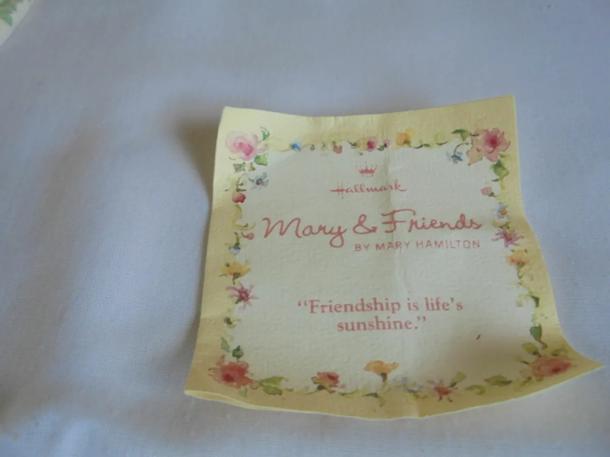 Hallmark Girls at Picnic figures for Sale - Image 4