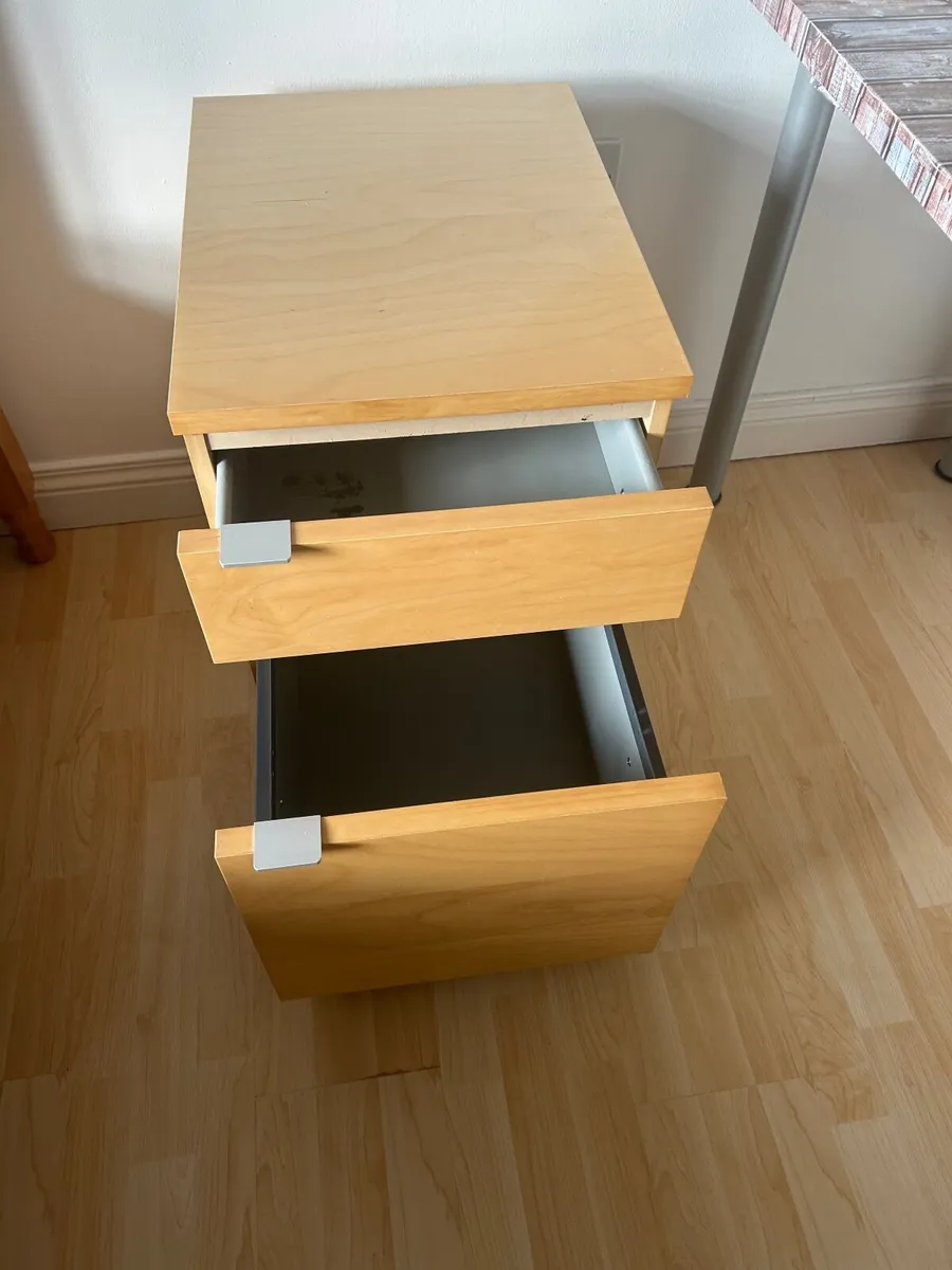 Filing cabinet - Image 2