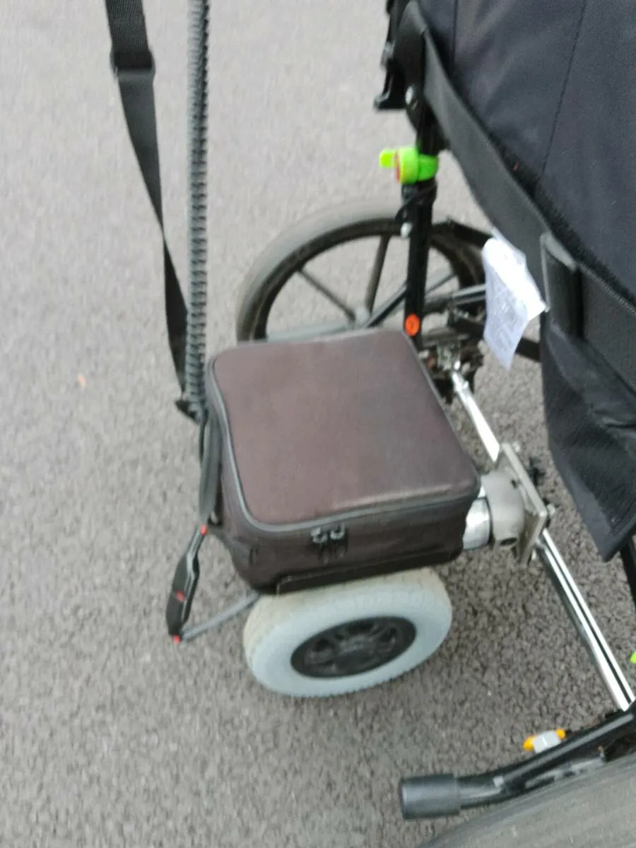 Power stroller for wheelchair - Image 1