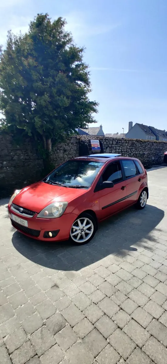 Ford Fiesta 2006     NCT 2017-1-12    TAX 26-01-31 - Image 1