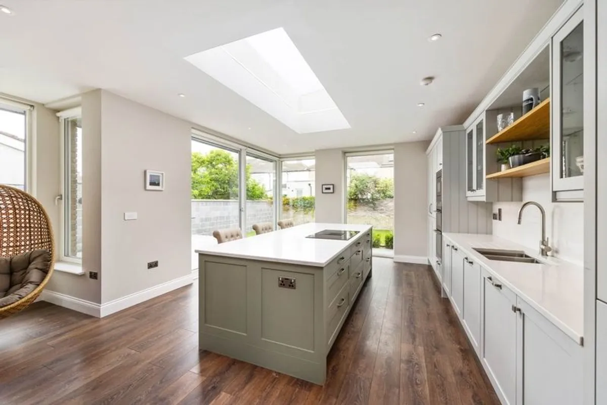 Island stools - Image 2