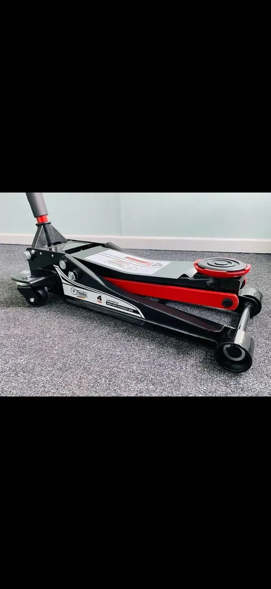 4Ton Low Profile Floor Jack - Image 2