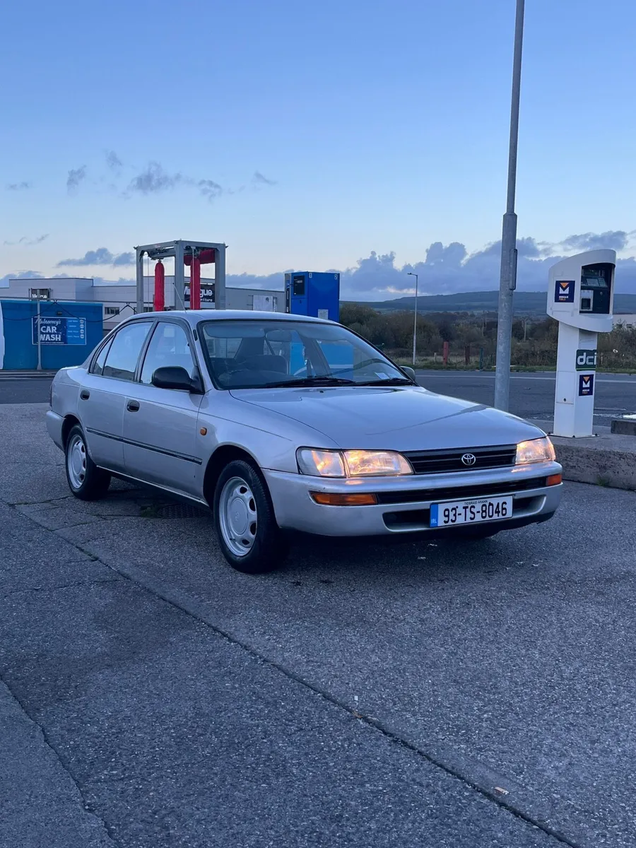 Toyota Corolla 1993 - Image 3
