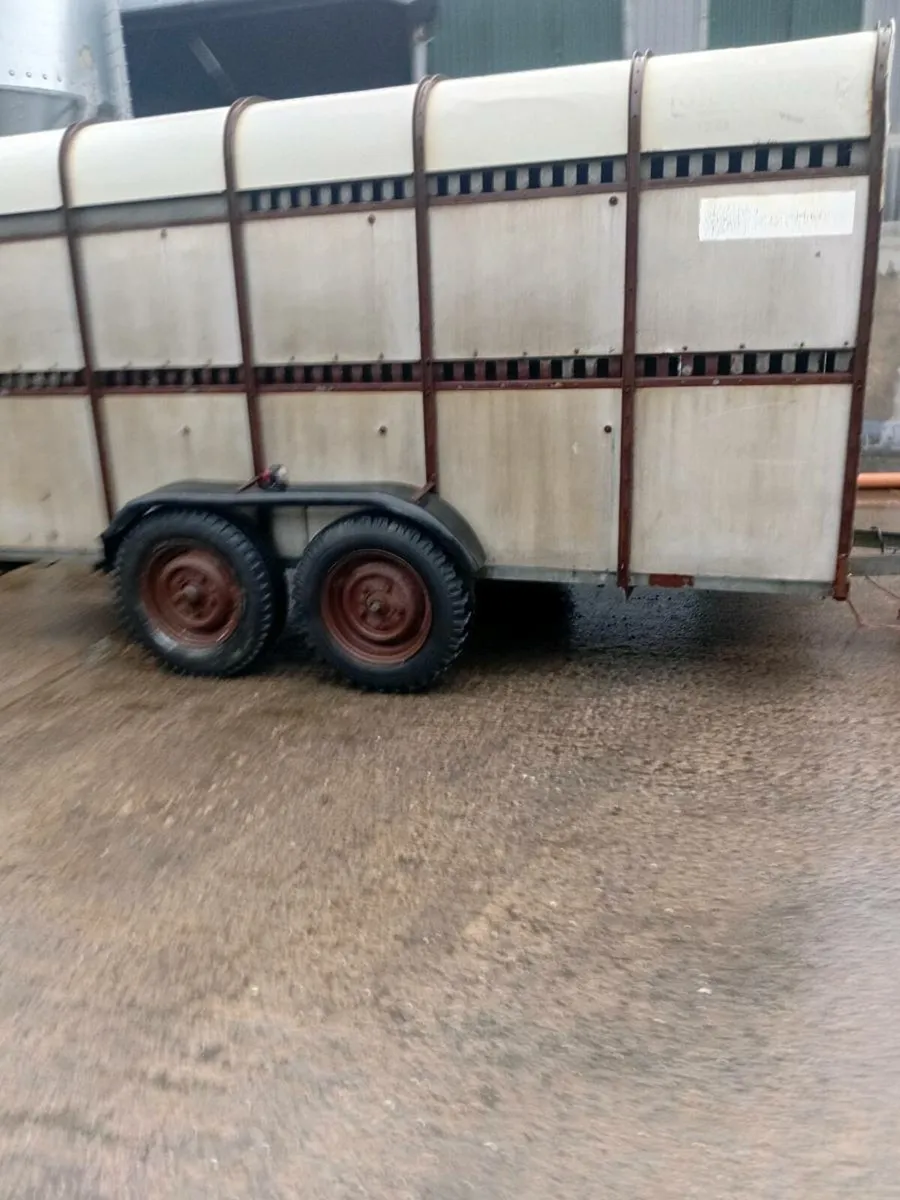 Cattle trailer - Image 4