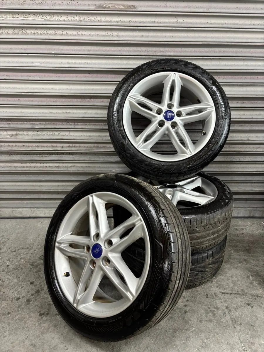 Ford Focus 17” Alloys - Image 1