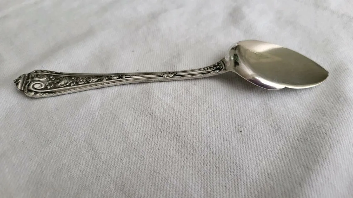 Vintage Cake or pastry slice - Image 2