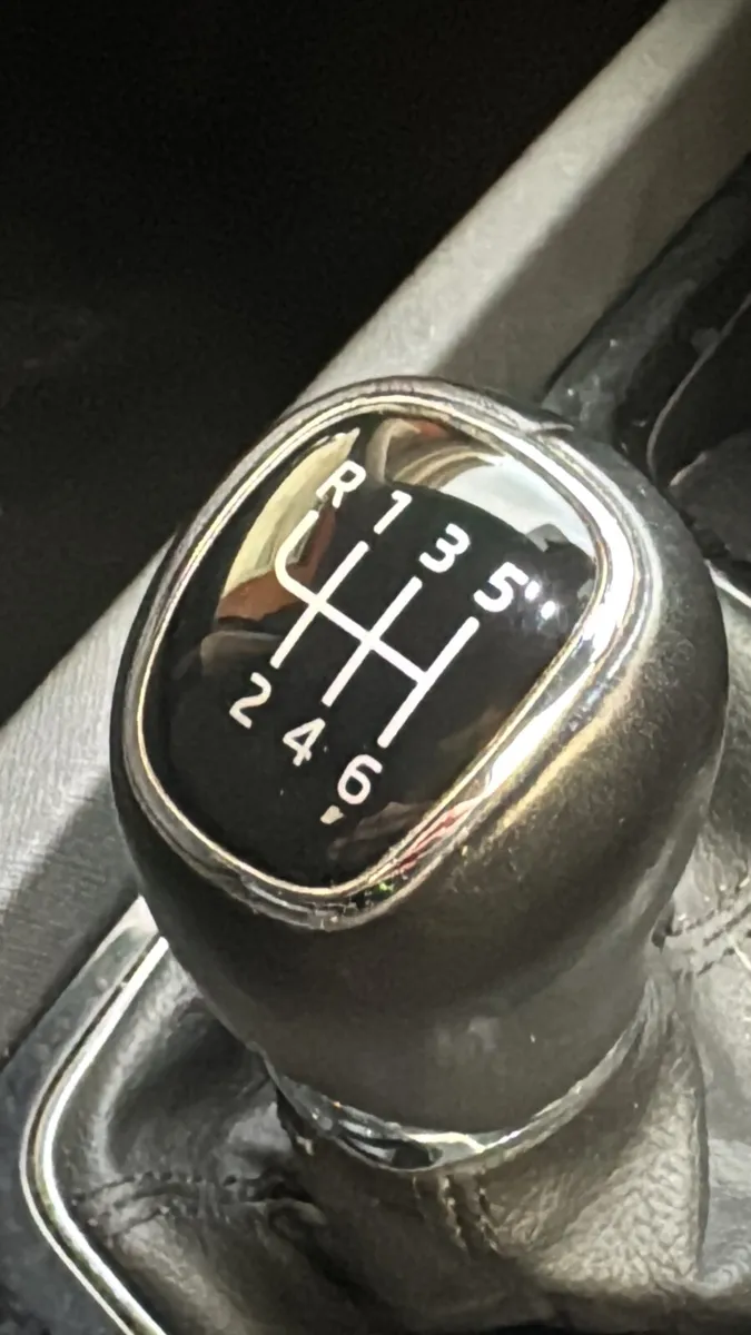 Skoda Octavia 2021 2.0 tdi - Image 2