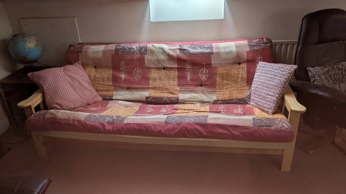 FREE Futon Couch FREE