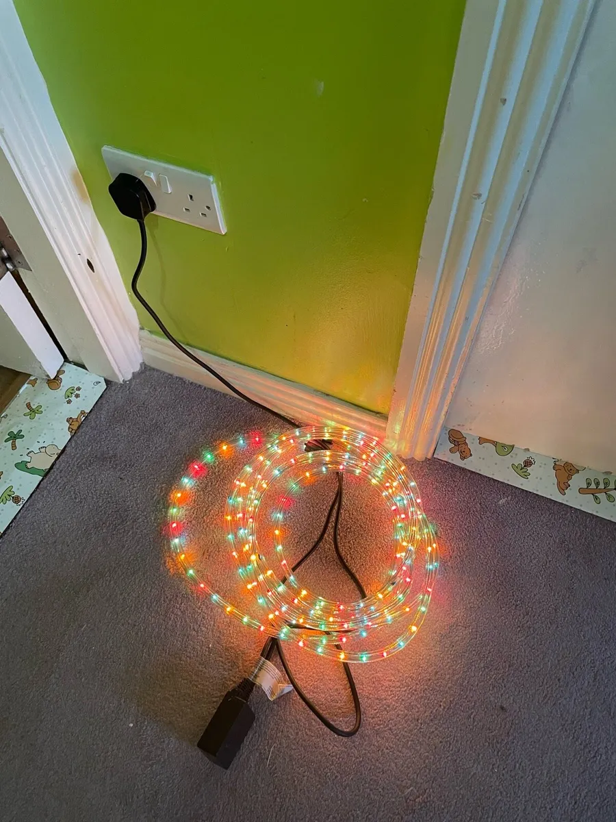 Xmas items - Image 3