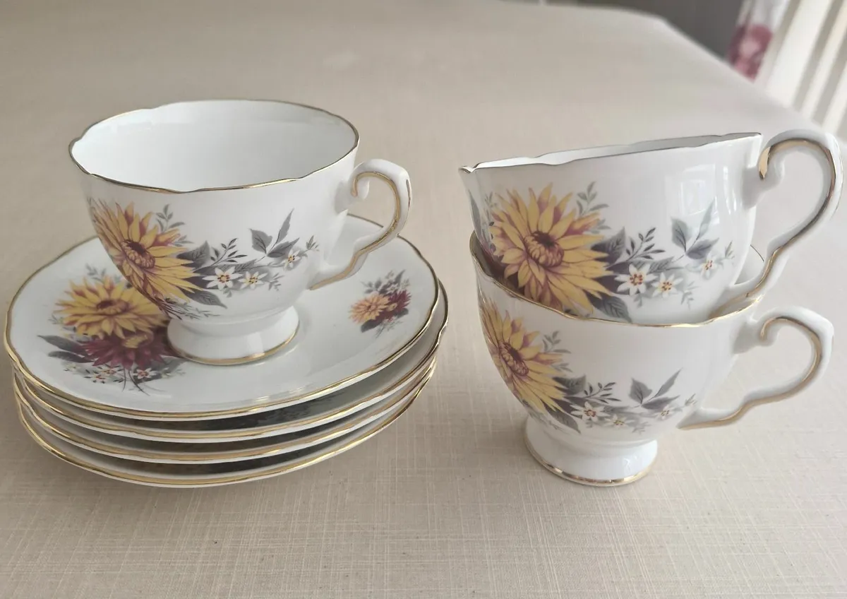 Vintage teaset - Image 1