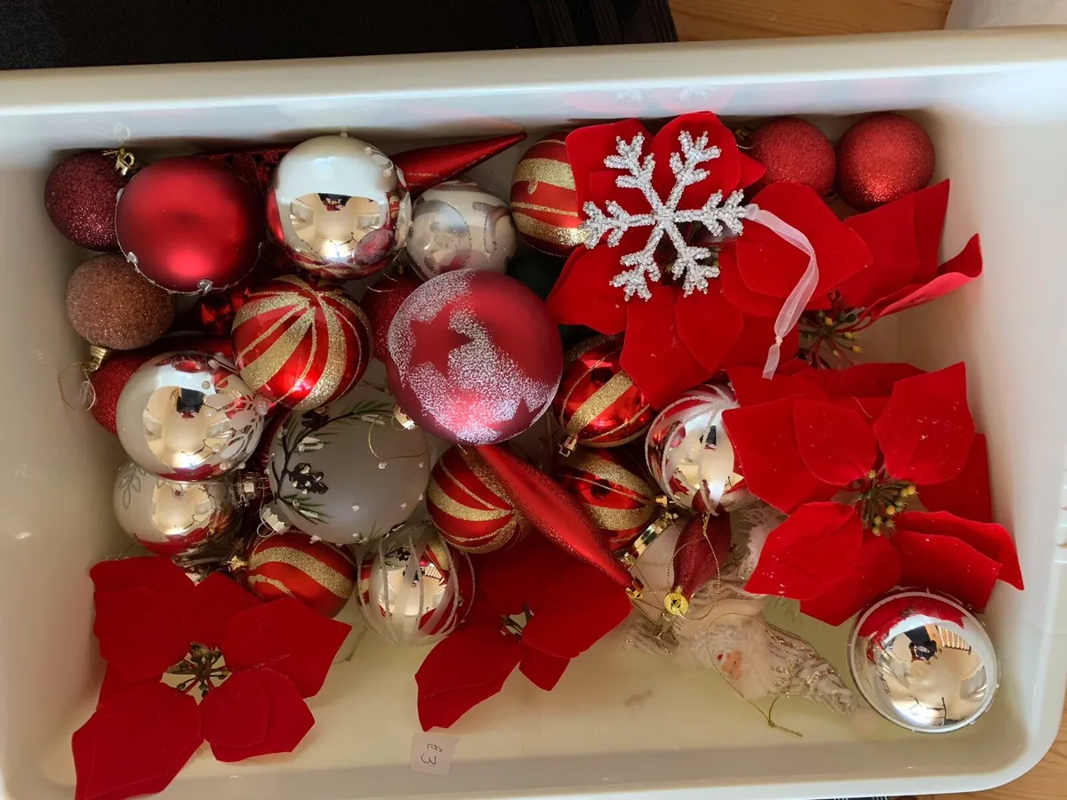 Christmas Decorations - Image 2