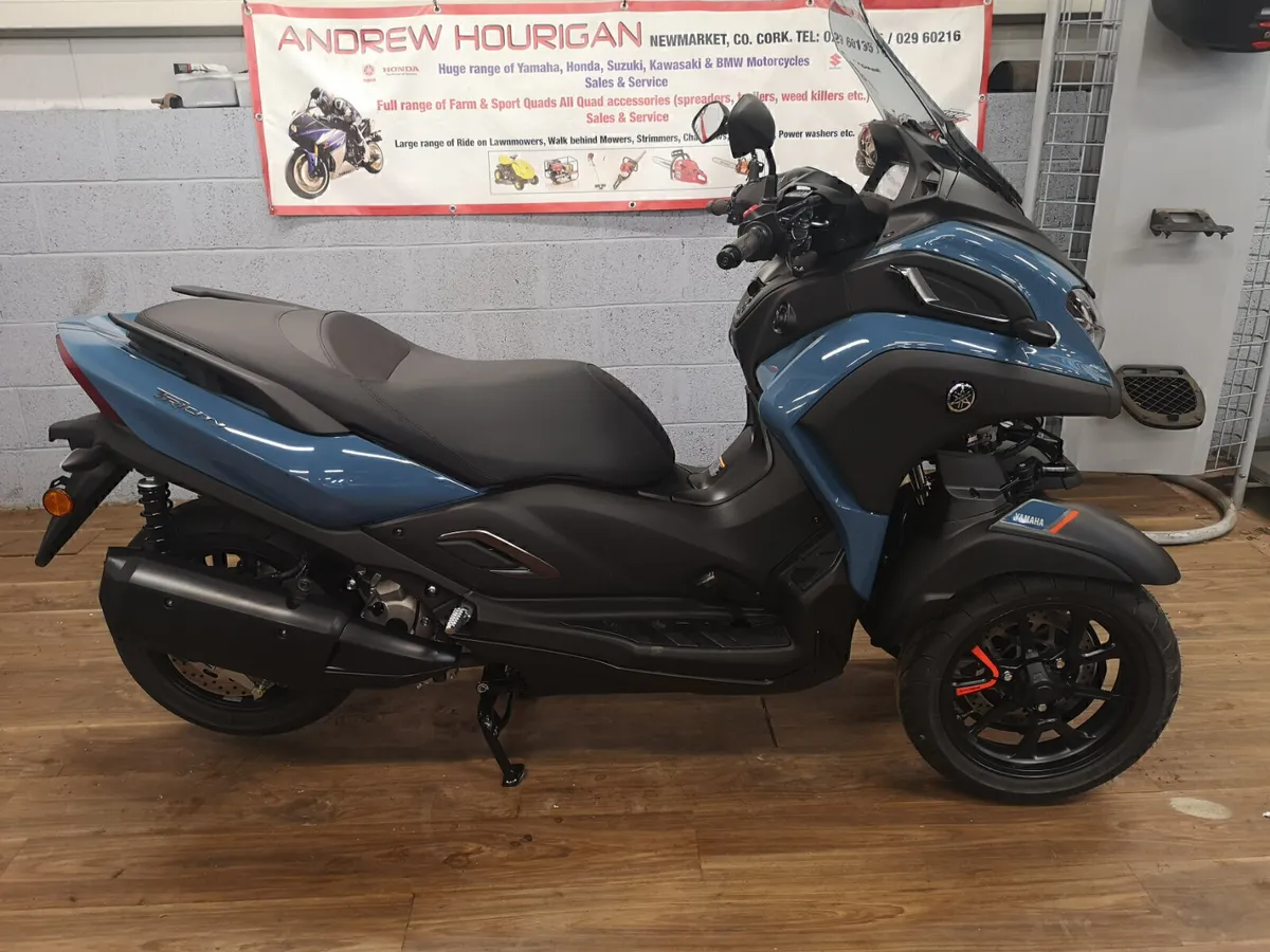 Yamaha Tricity 300 Drive on Car Licence - Image 1