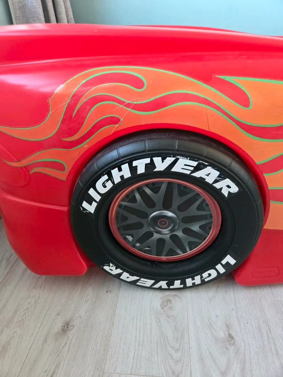 Lightning McQueen Bed - Image 4