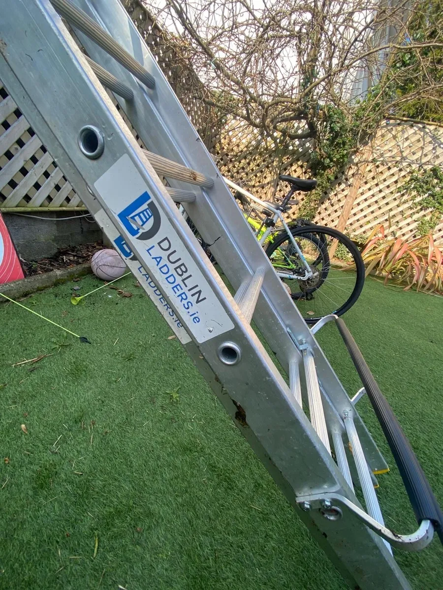 Roof Ladder - Image 2