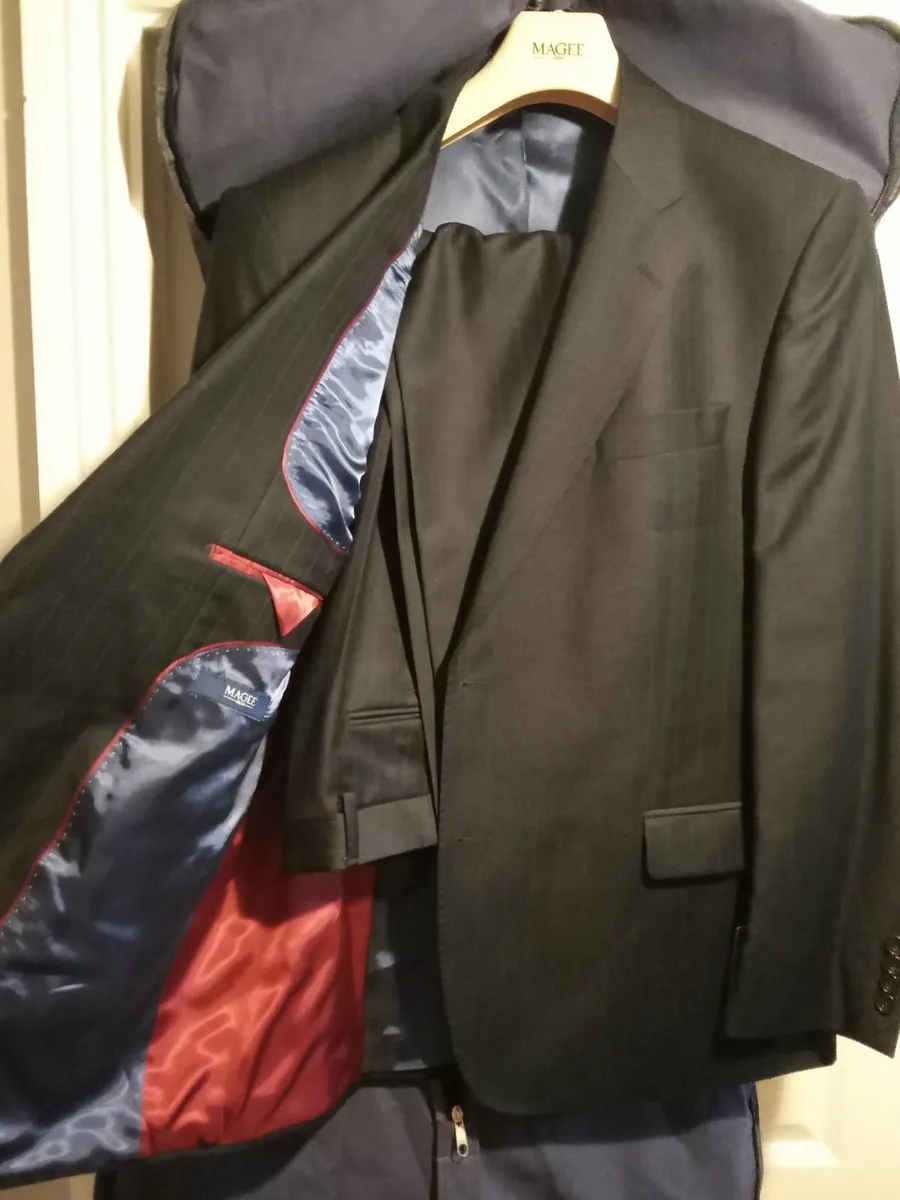 Mens Pinstripe Suit - Image 3