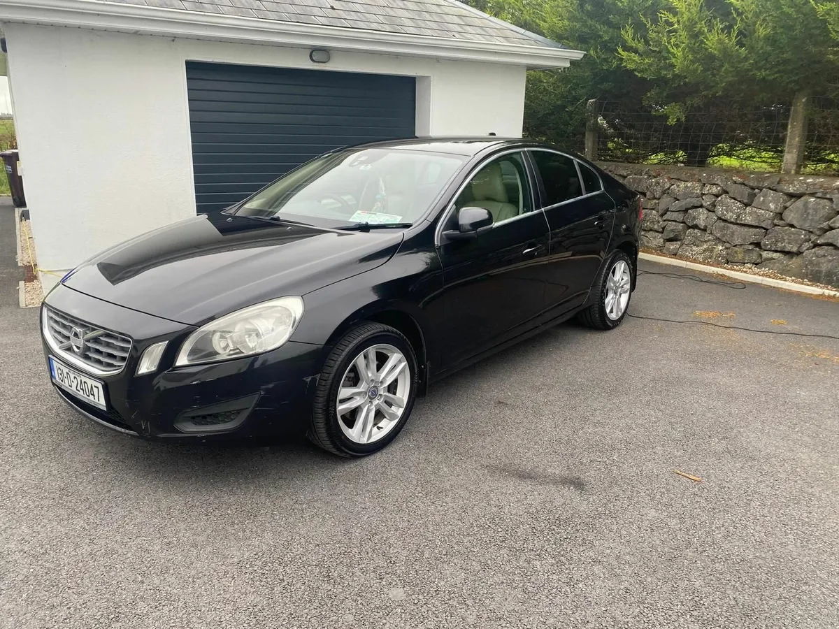 Volvo S60 2013 - Image 1