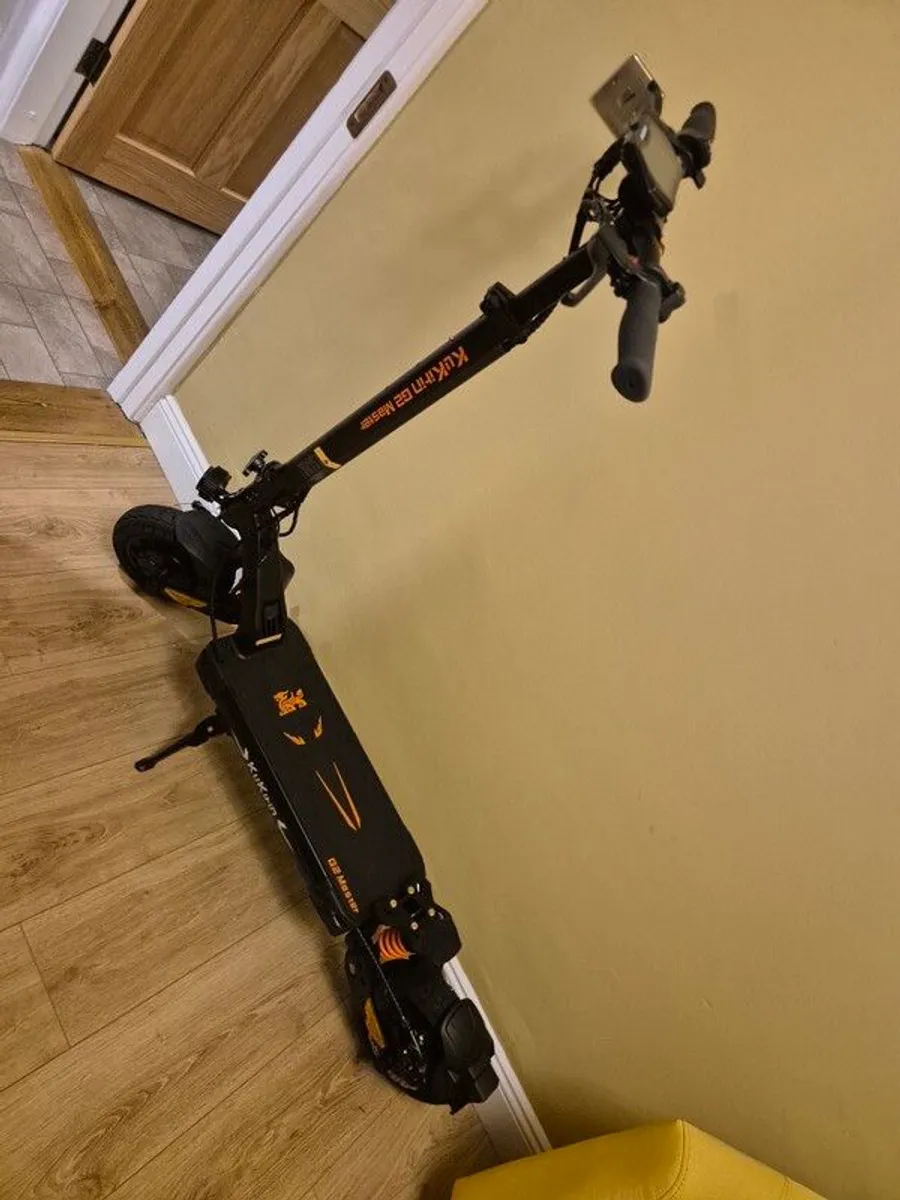 Kukirin (Kugoo) G2 Master ( Like New No Marks ) - Image 1