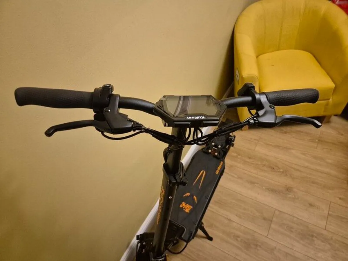 Kukirin (Kugoo) G2 Master ( Like New No Marks ) - Image 4