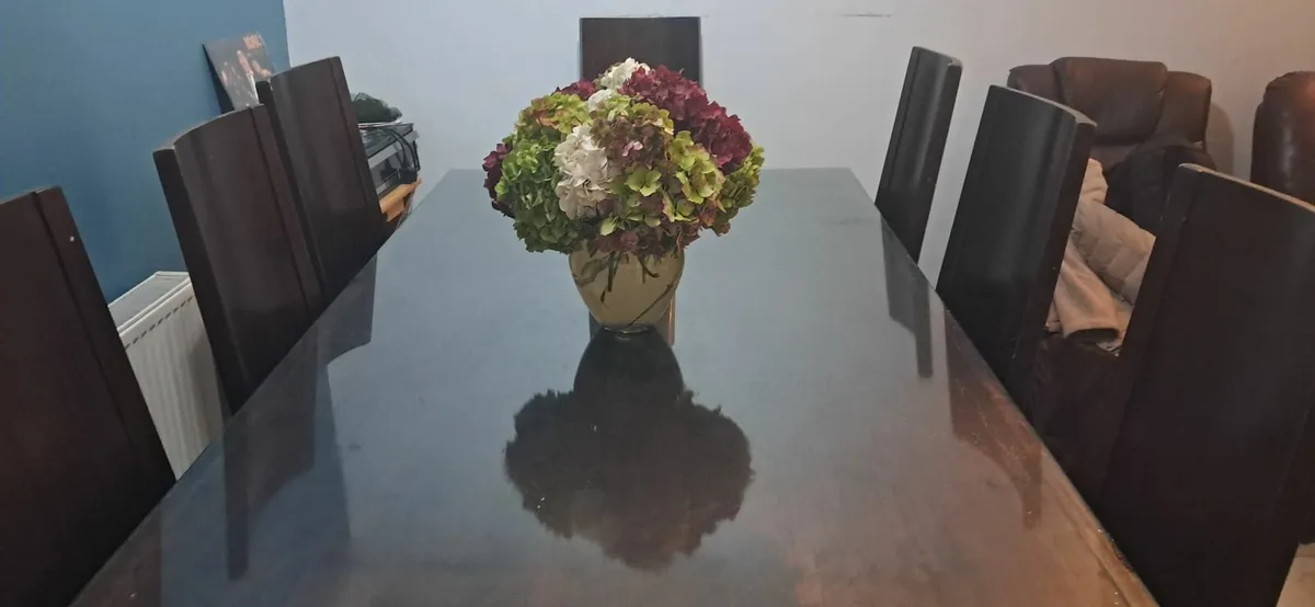 Dining table and chairs - Image 2