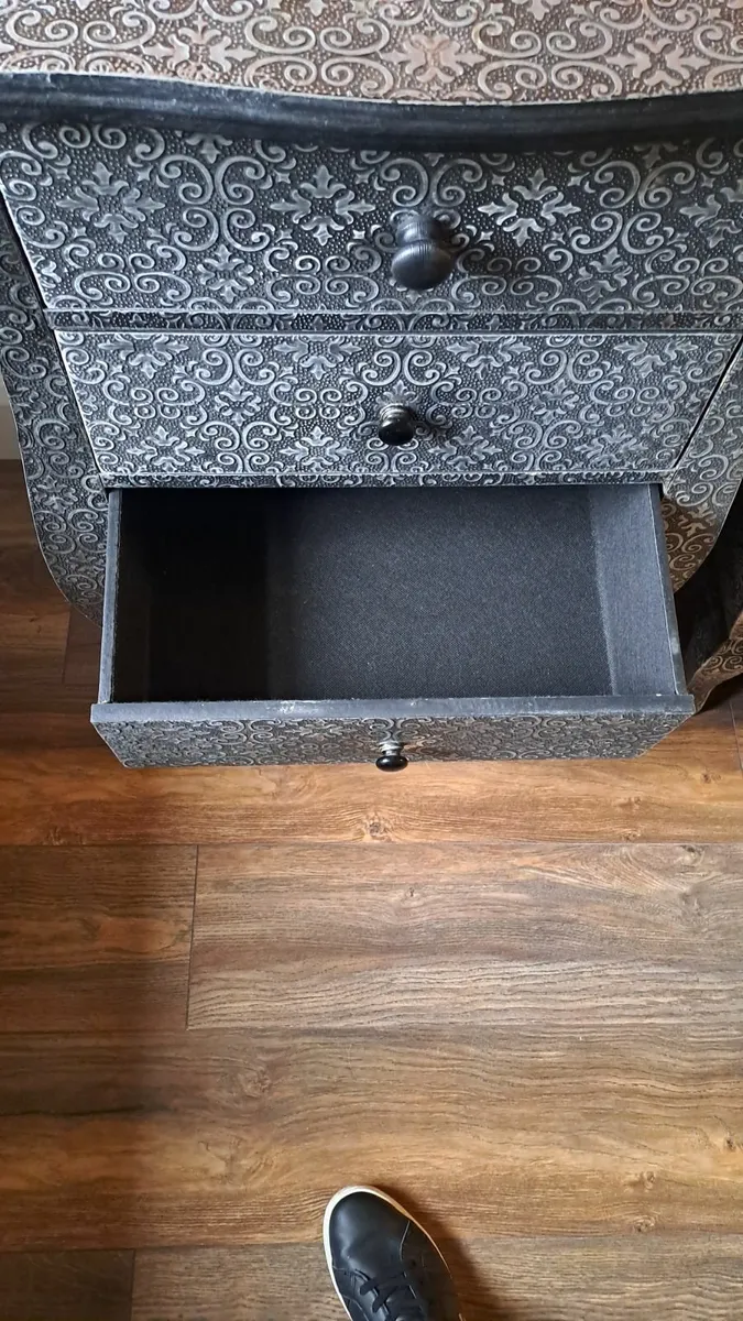 Boutique Bedside Locker - Image 3