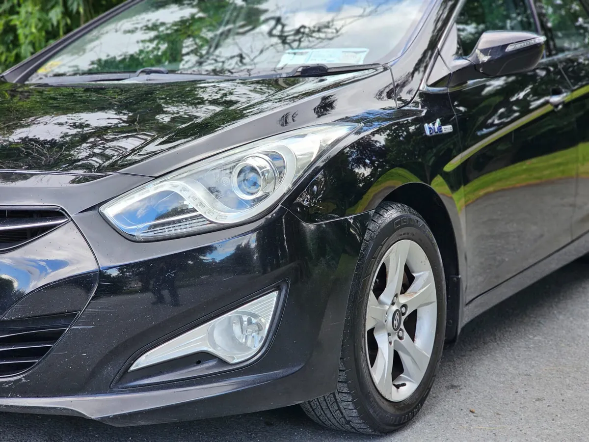 Hyundai i40 2012 - Image 3