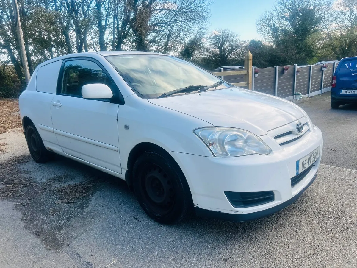 Toyota Corolla Van 1.4 d4d 05 - Image 1