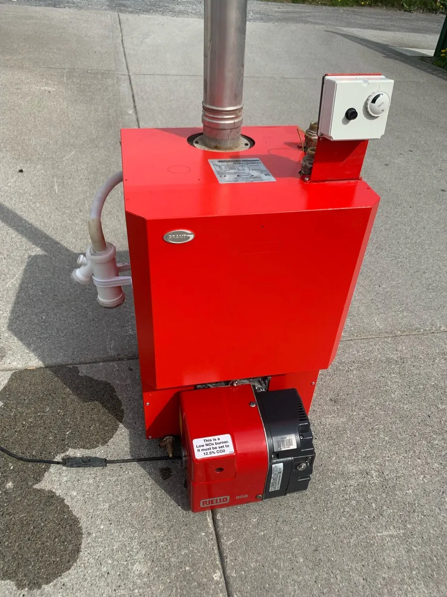 Oil boiler - Image 2