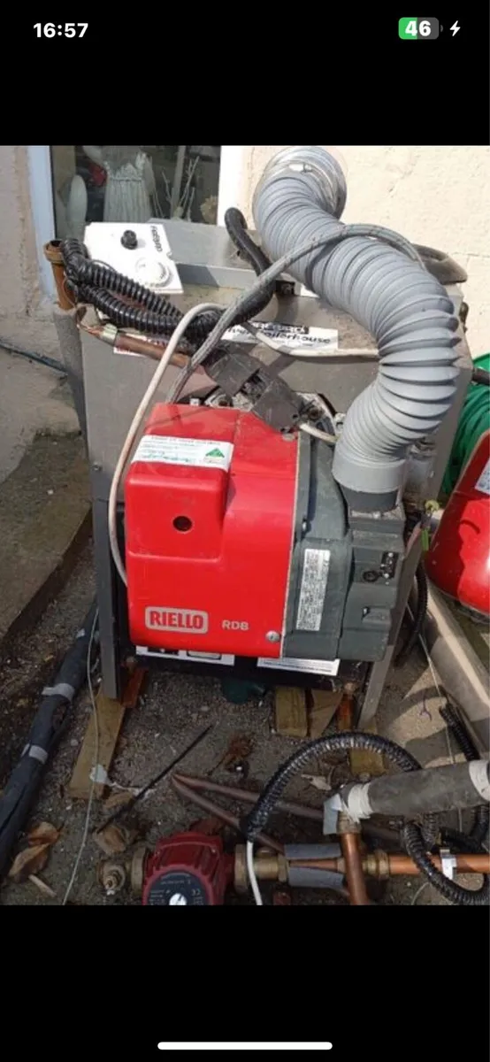 Oil boiler - Image 4