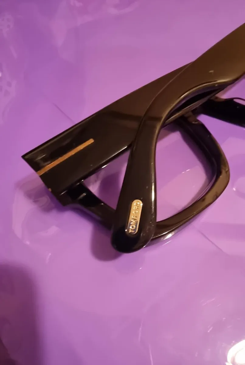 Tom ford glasses - Image 3