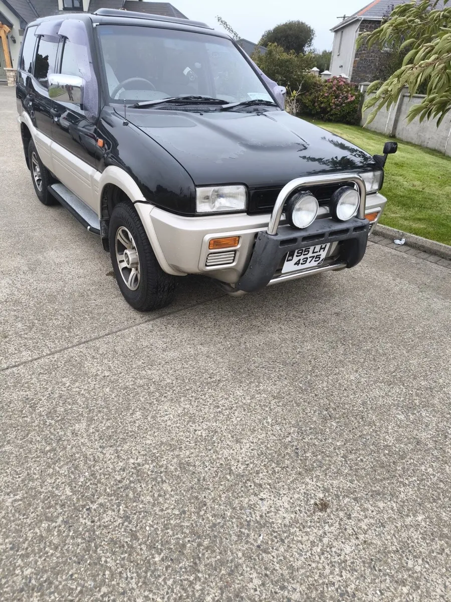 Nissan mistral  /patrol safari - Image 2
