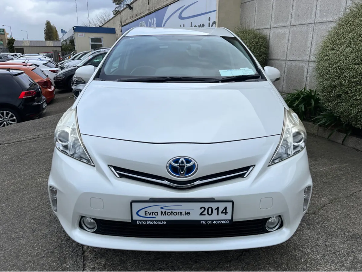 Toyota Prius 7 SEATER AUTOMATIC 1.8 PETROL HYBRID - Image 2