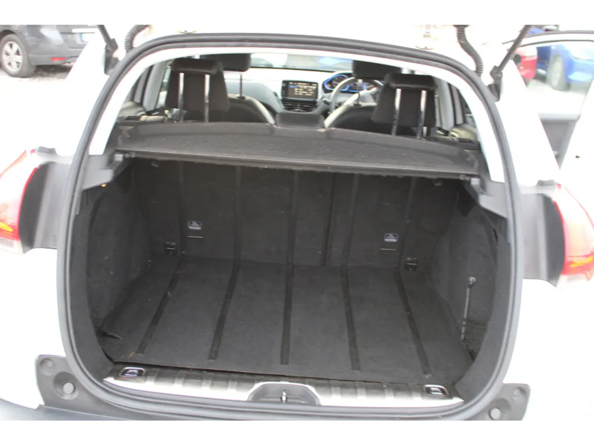 Peugeot 2008 1.6 E-HDI FELINE MISTRAL 115 - Image 1