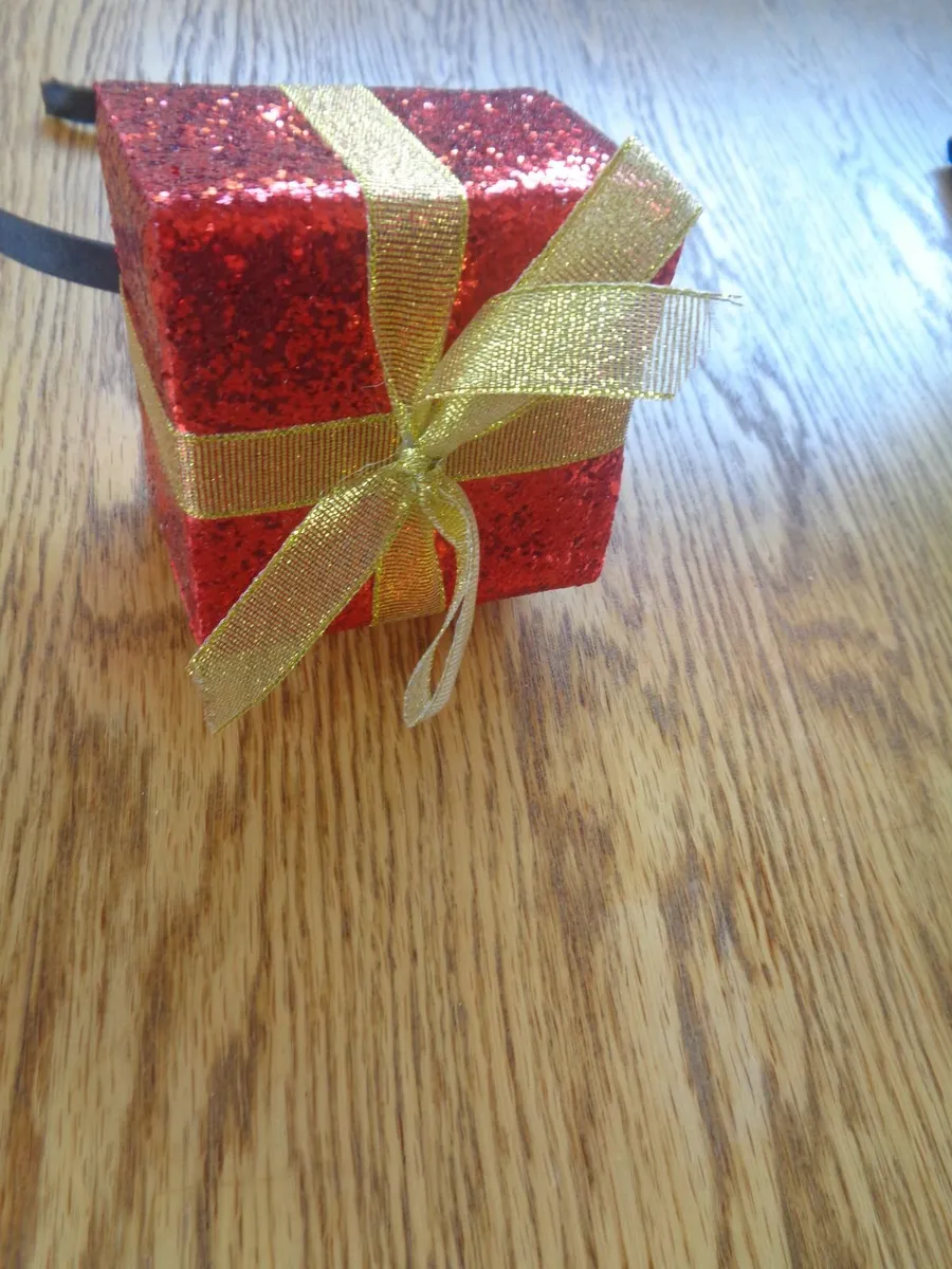 Christmas Head Piece for Sale - Image 4