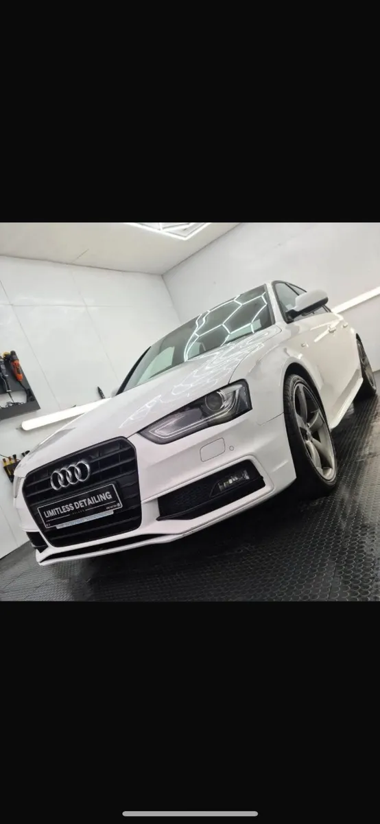 Audi A4 2014 - Image 2