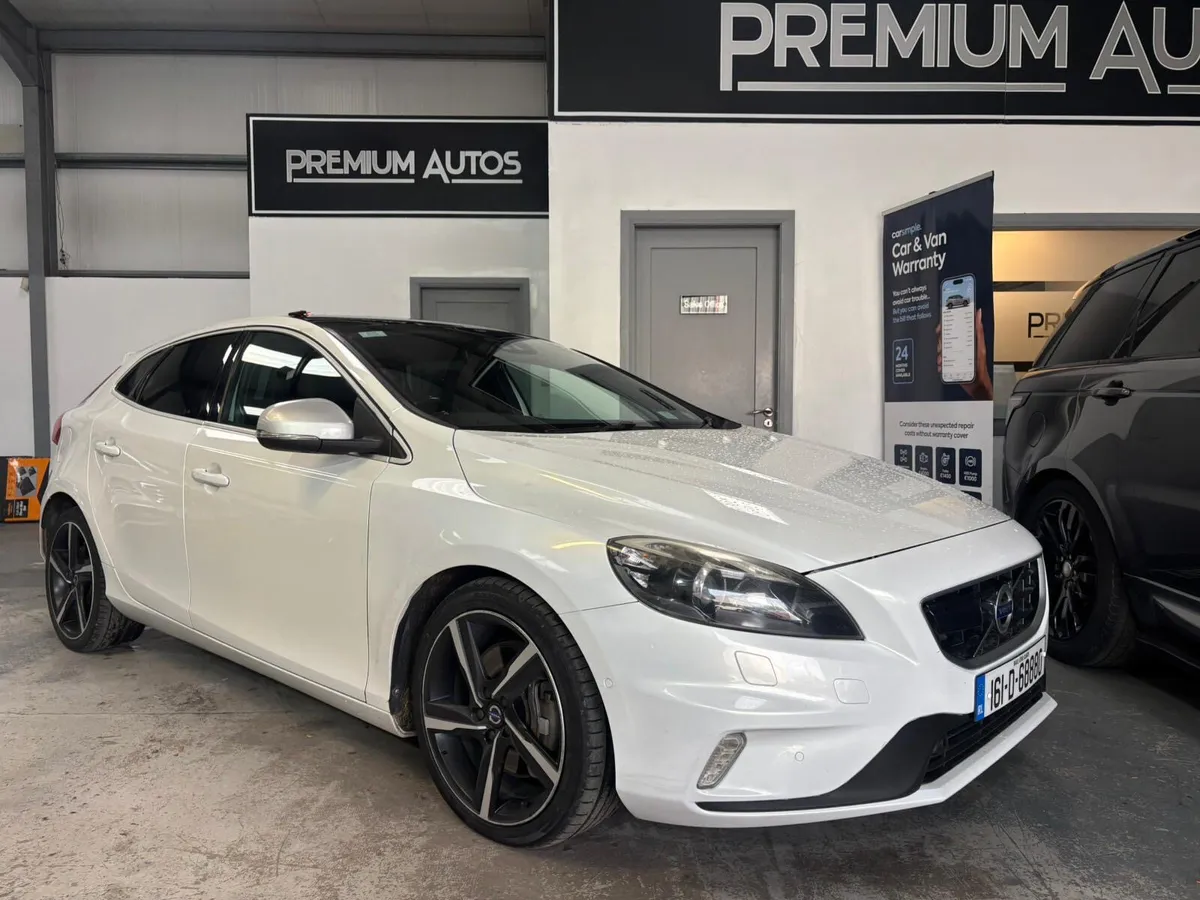 Volvo V40 2016. D4 R-DESIGN  AUTOMATIC - Image 1