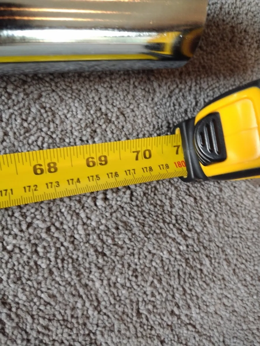 20kg Gym Olympic Bar €120 - Image 2