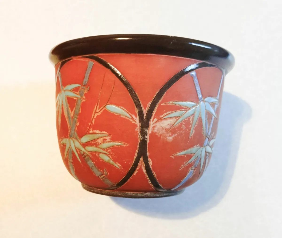 LOVELY CLAY PLANT POT (GOOD CONDITION). - Image 2