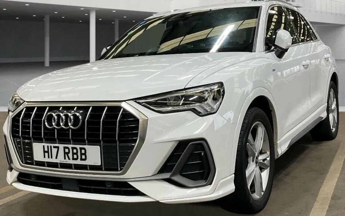 2.0 TDI 40 S line SUV 5dr Diesel S Tronic quattro - Image 2