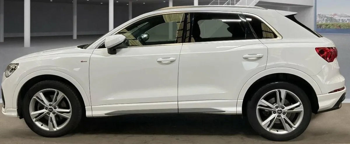 2.0 TDI 40 S line SUV 5dr Diesel S Tronic quattro - Image 4