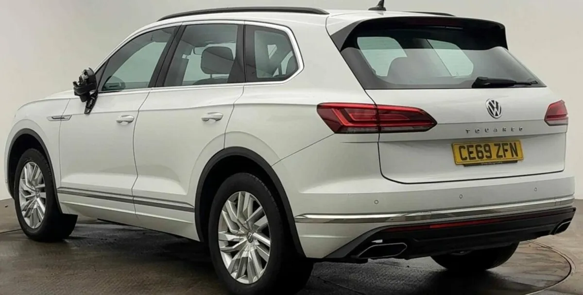 3.0 TDI V6 SEL SUV 5dr Diesel Tiptronic 4Motion Eu - Image 3